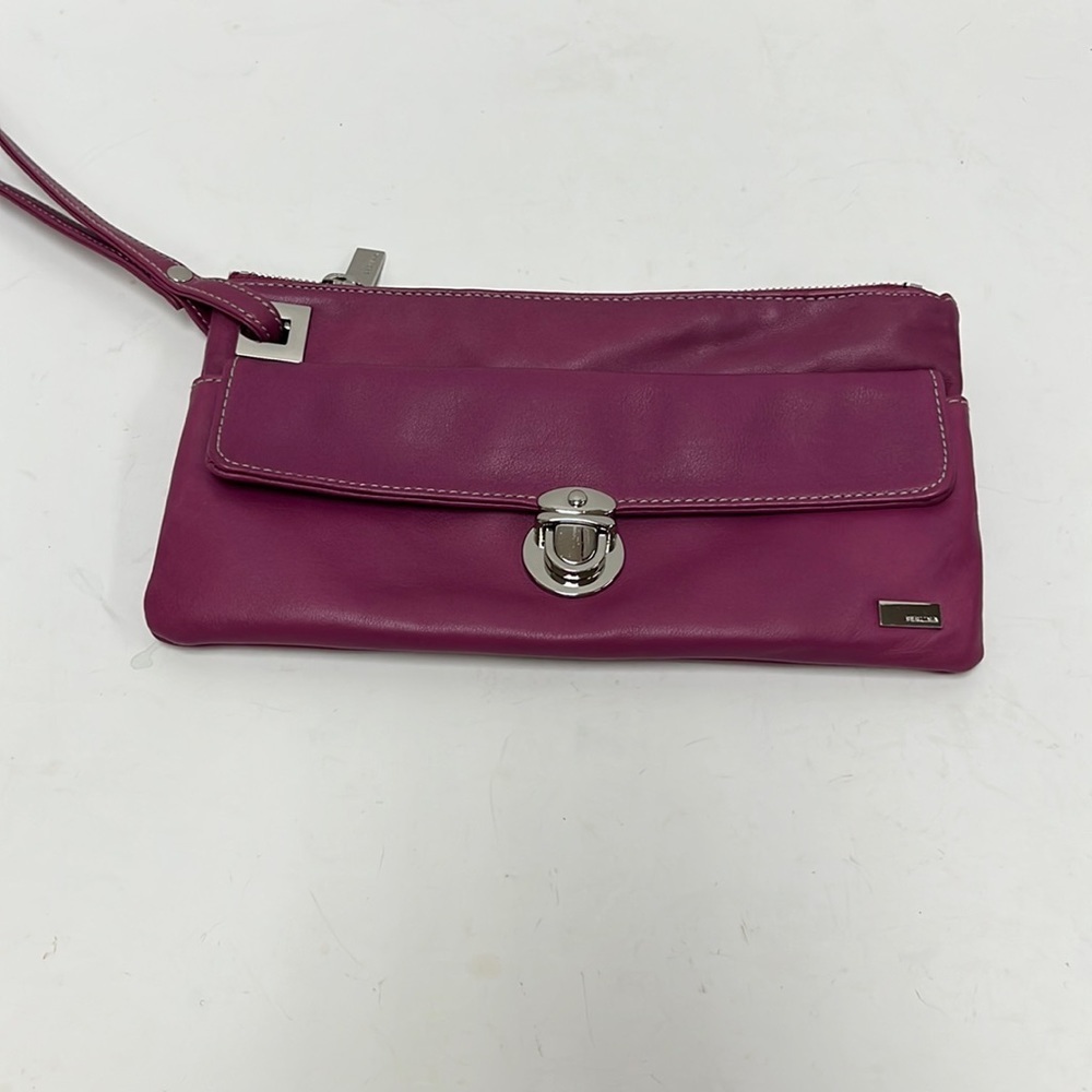 PERLINA WRISTLET!